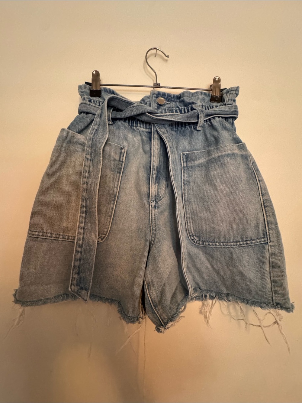 Zara Light Blue High-Rise Denim Paperbag Shorts with Tie size 2